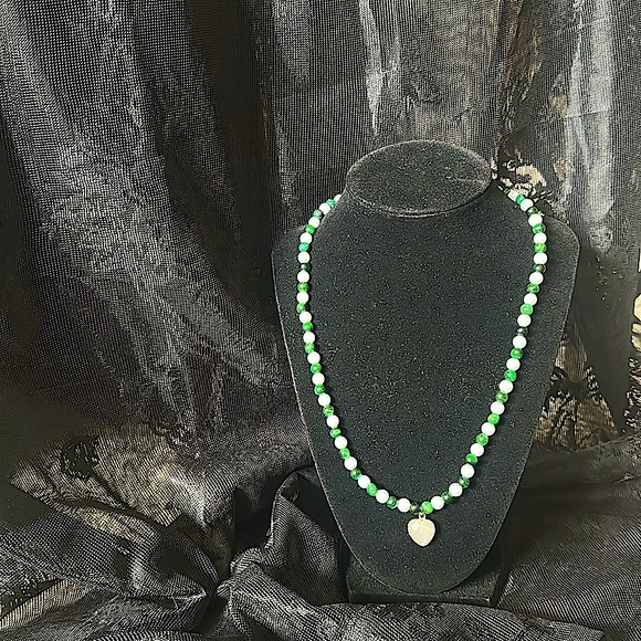 NWT Quartz Heart Necklace(With Snow Jade, Green Tiger’s Eye, Quartz & Malachite) - Picture 2 of 7